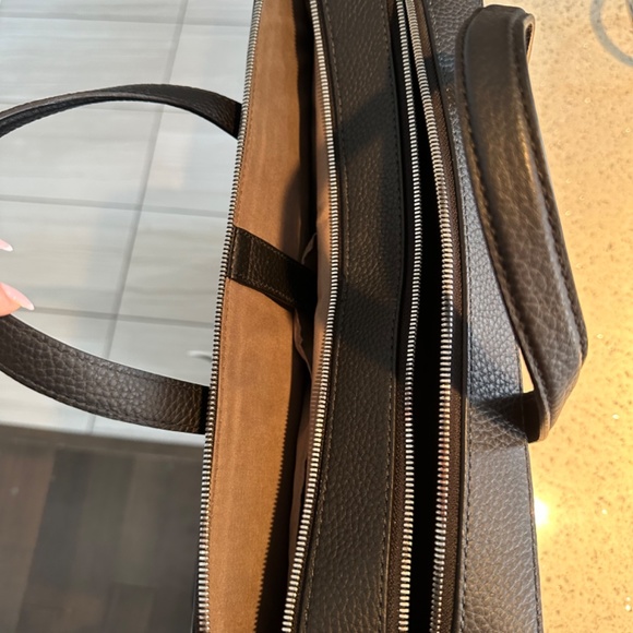 BOSS ZIPPED DOCUMENT CASE IN LEATHER - Picture 5 of 6